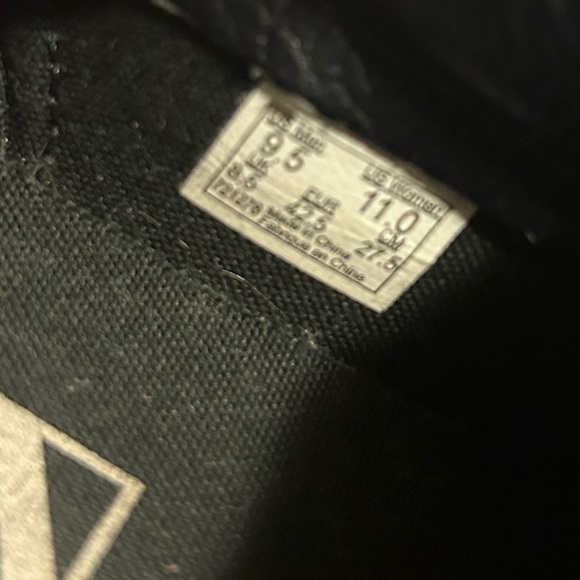 VANS CLASSIC SLIP-ON CRACKED METALLIC - Picture 9 of 9